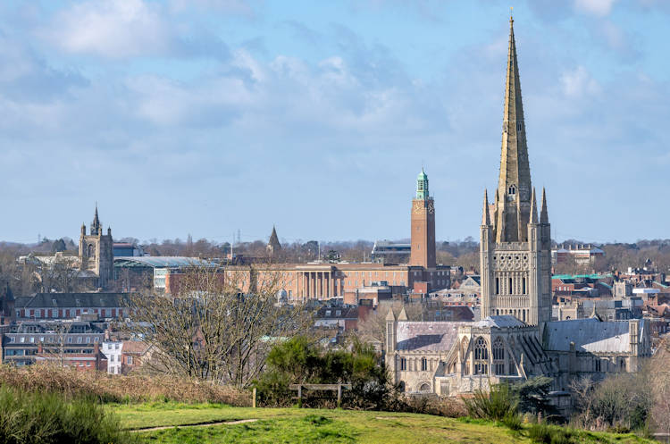 Norwich Cathedral (c)Bill Smit